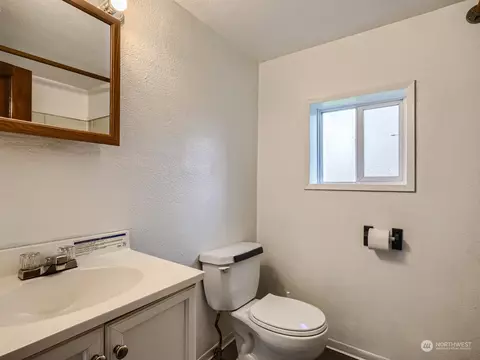 3004 Butler St, Everett, WA 98201 photo 9