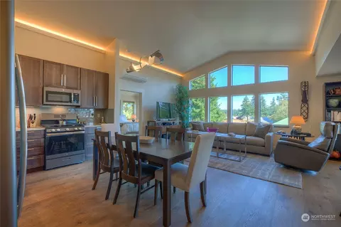 44 Piper Pl, Eastsound, WA 98245 photo 9