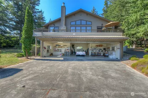 44 Piper Pl, Eastsound, WA 98245 photo 3