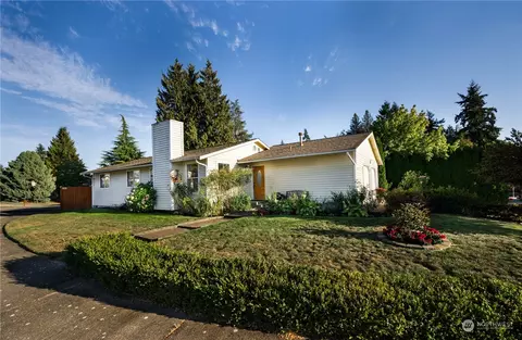13220 128th Ave NE, Kirkland, WA 98034