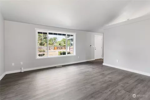20401 14th Ave E, Spanaway, WA 98387 photo 7