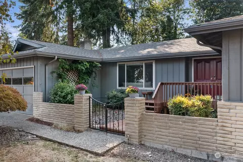 108 Brook Dr, Chehalis, WA 98532
