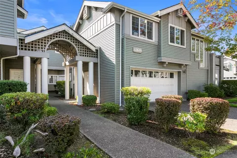 22619 4th Ave W #104, Bothell, WA 98021