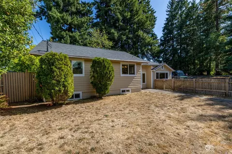 646 Bertha Ave, Bremerton, WA 98312