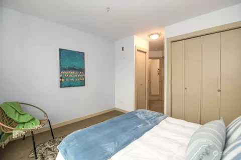 1420 E Pine St #E605, Seattle, WA 98122 photo 14