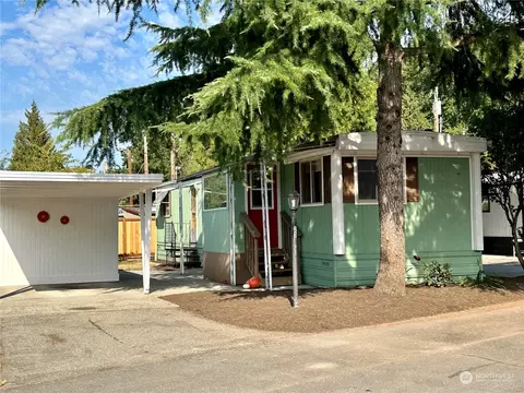 11330 E Riverside Dr #23, Bothell, WA 98011