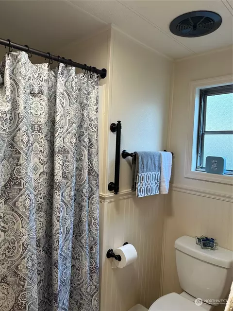 11330 E Riverside Dr #23, Bothell, WA 98011 photo 7