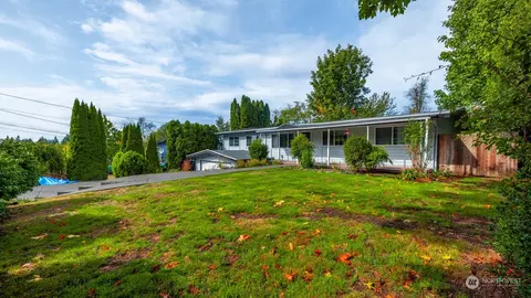 1611 169th Pl SW, Lynnwood, WA 98037