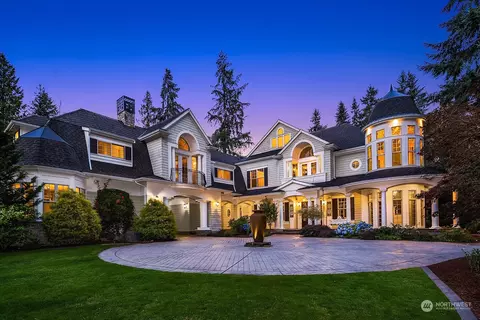 3830 134th Ave NE, Bellevue, WA 98005