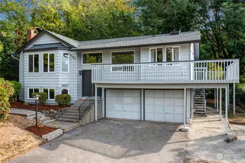 1627 Titlow Rd, Tacoma, WA 98465