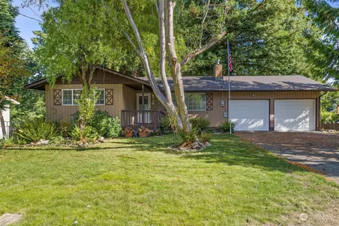 2620 Greenlawn St SE, Lacey, WA 98503