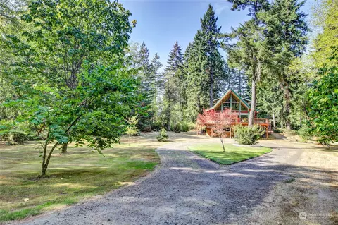 4355 SE Bear Tree Ln, Port Orchard, WA 98367
