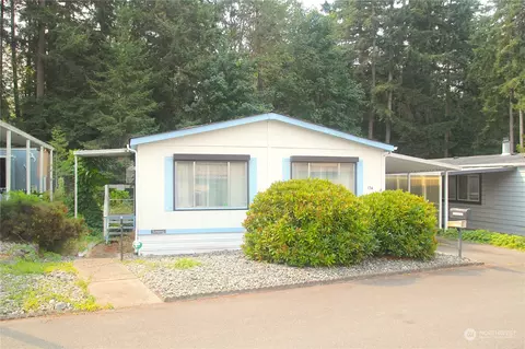 134 Sereno Circle Dr, Bremerton, WA 98312