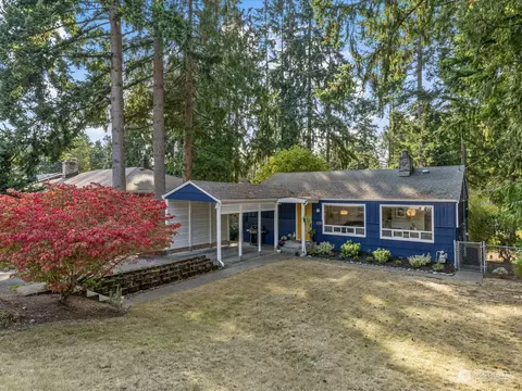17749 11th Ave NE, Shoreline, WA 98155