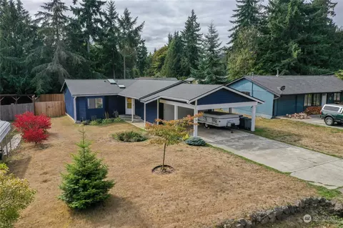 7450 E Harrison St, Port Orchard, WA 98366