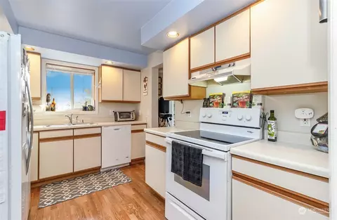 7705 E Casino Rd, Everett, WA 98203 photo 9