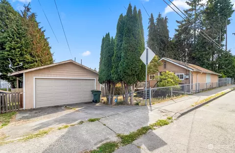 7705 E Casino Rd, Everett, WA 98203
