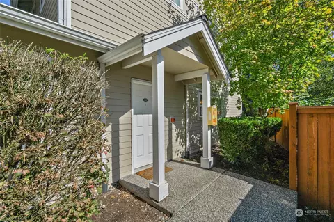 1522 196th St SE #C105, Bothell, WA 98012 photo 2