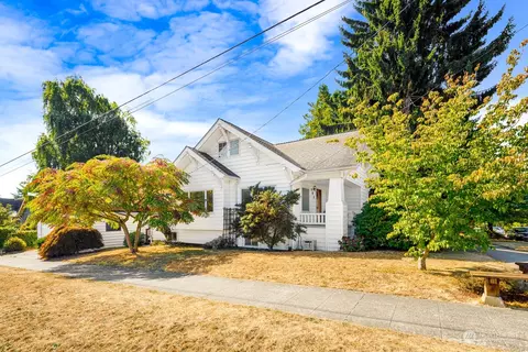 903 NW 60th St, Seattle, WA 98107
