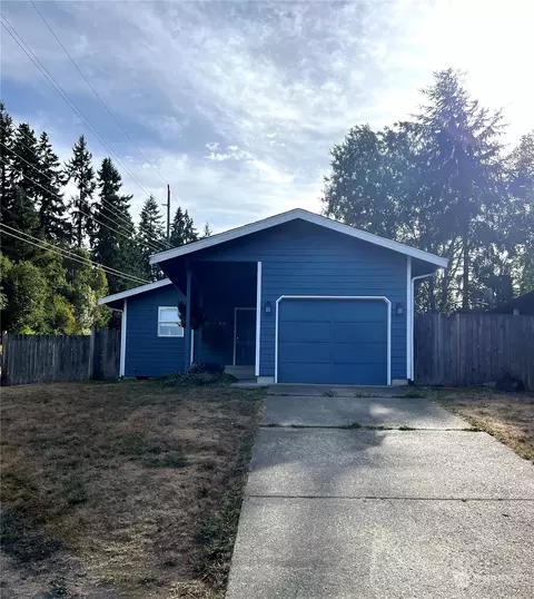 1602 W 15th St, Port Angeles, WA 98363