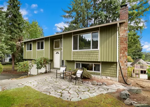 12812 96th Ave NE, Kirkland, WA 98034