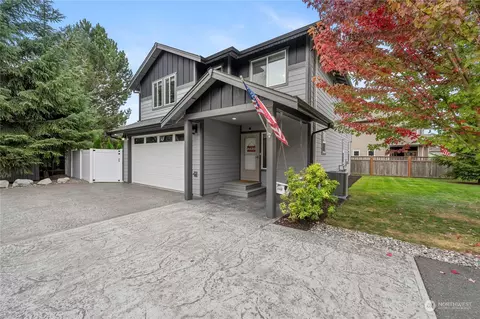 12058 Kenzie Ct, Burlington, WA 98233