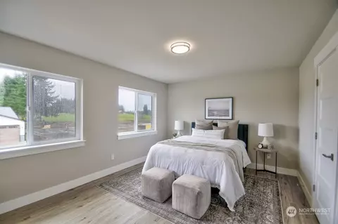 Bedroom - 2113 Hawks View Ln, Winlock, WA 98596 photo 1 of 3