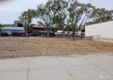 35 S Division St, Soap Lake, WA 98851