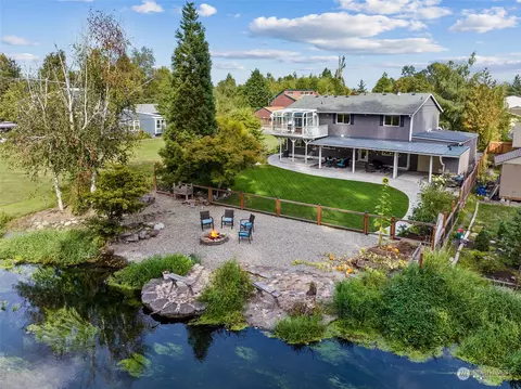 1106 17th St SW, Puyallup, WA 98371