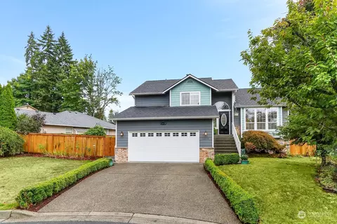 12115 NE 107th St, Kirkland, WA 98033