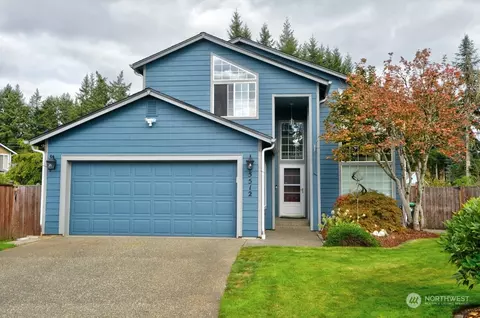 5512 Trosper Lake St SW, Tumwater, WA 98512