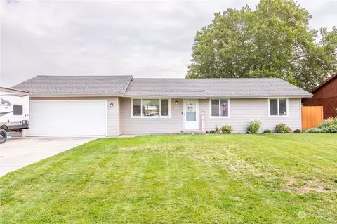 230 F St SE, Ephrata, WA 98823