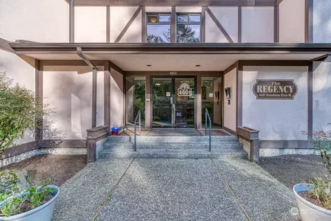 4601 Grandview Dr W #R209, University Place, WA 98466
