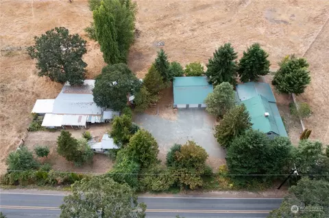 8310 Harts Lake Rd S, Roy, WA 98580