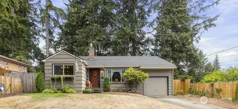 716 Yale St, Fircrest, WA 98466