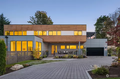 517 18th Ave, Kirkland, WA 98033
