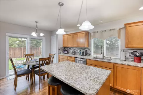 19008 205th St E, Orting, WA 98360 photo 9