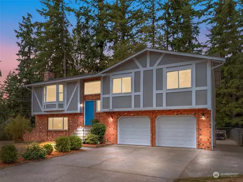 12908 52nd Ave NE, Marysville, WA 98271