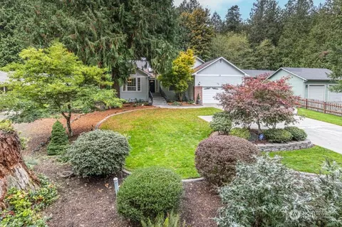 24 Machias Loop, Port Ludlow, WA 98365