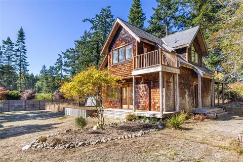 5323 Gise St, Port Townsend, WA 98368