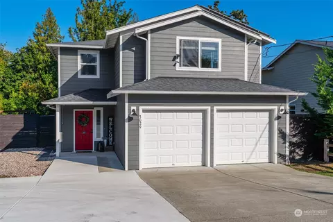 3029 Farmer Dell Rd E, Port Orchard, WA 98366