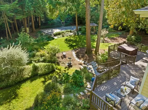 8522 46th St NW, Gig Harbor, WA 98335