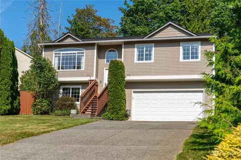 8311 74th Dr NE, Marysville, WA 98270