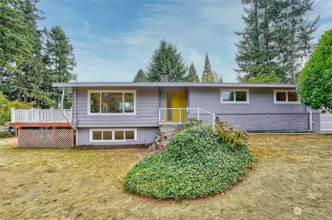 7202 228th St SW, Mountlake Terrace, WA 98043