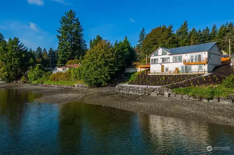 7074 Chico Way NW, Bremerton, WA 98312