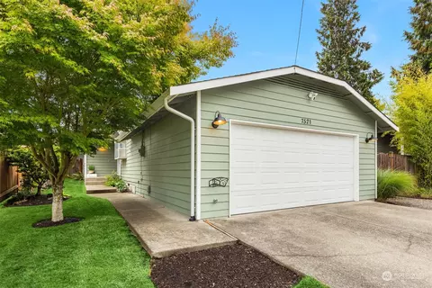 7521 Rainier Dr, Everett, WA 98203