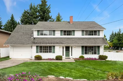 12312 SE 42nd St, Bellevue, WA 98006