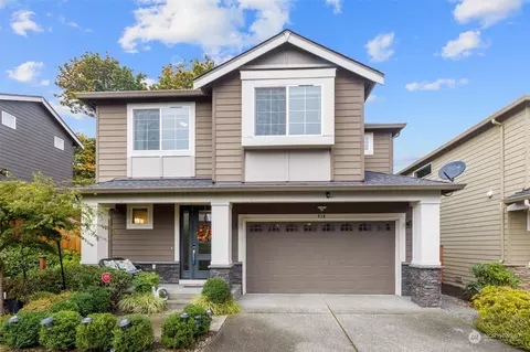 718 153rd St SW, Lynnwood, WA 98087