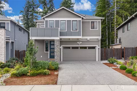 1528 184th Pl SW, Lynnwood, WA 98037