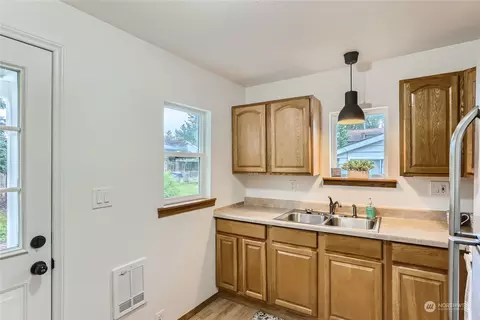 32303 E Bird St, Carnation, WA 98014 photo 4